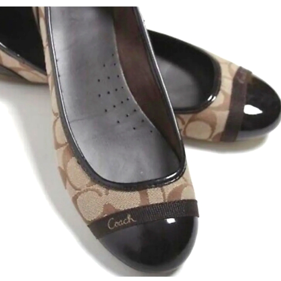 Coach Cecile Signature Ballet Flats - Picture 1 of 6